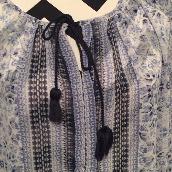 Sheer Lucky Brand Tunic Top - Picture 2 of 8